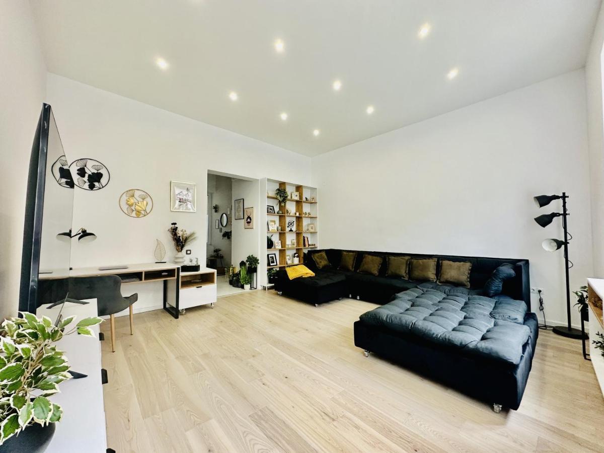 Clever Studio Near Central Shopping Center Cluj-Napoca Luaran gambar