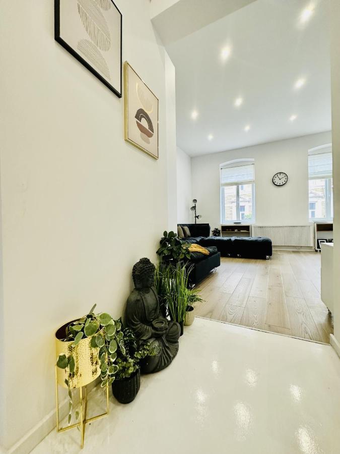 Clever Studio Near Central Shopping Center Cluj-Napoca Luaran gambar